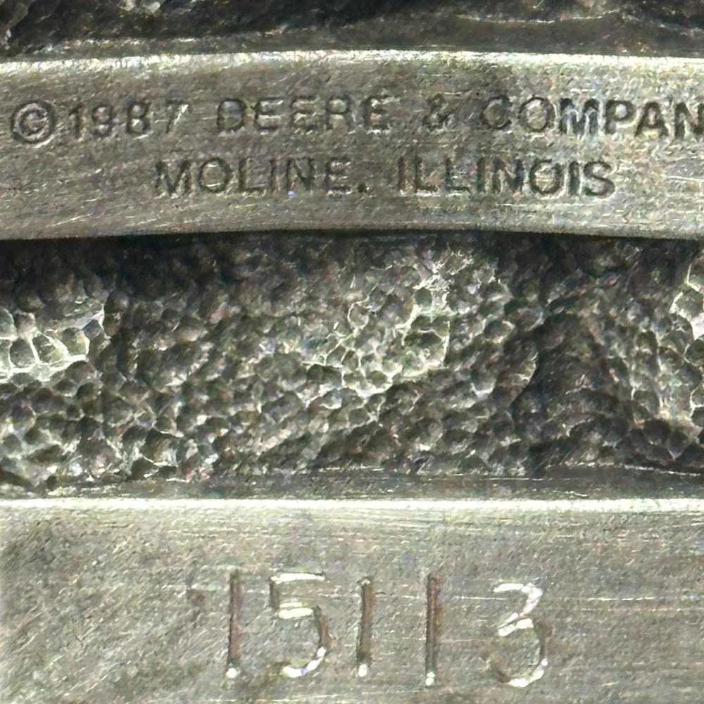 1987 John Deere 150th Anniversary Belt Buckle 15113 Self Scouring Plow 1837